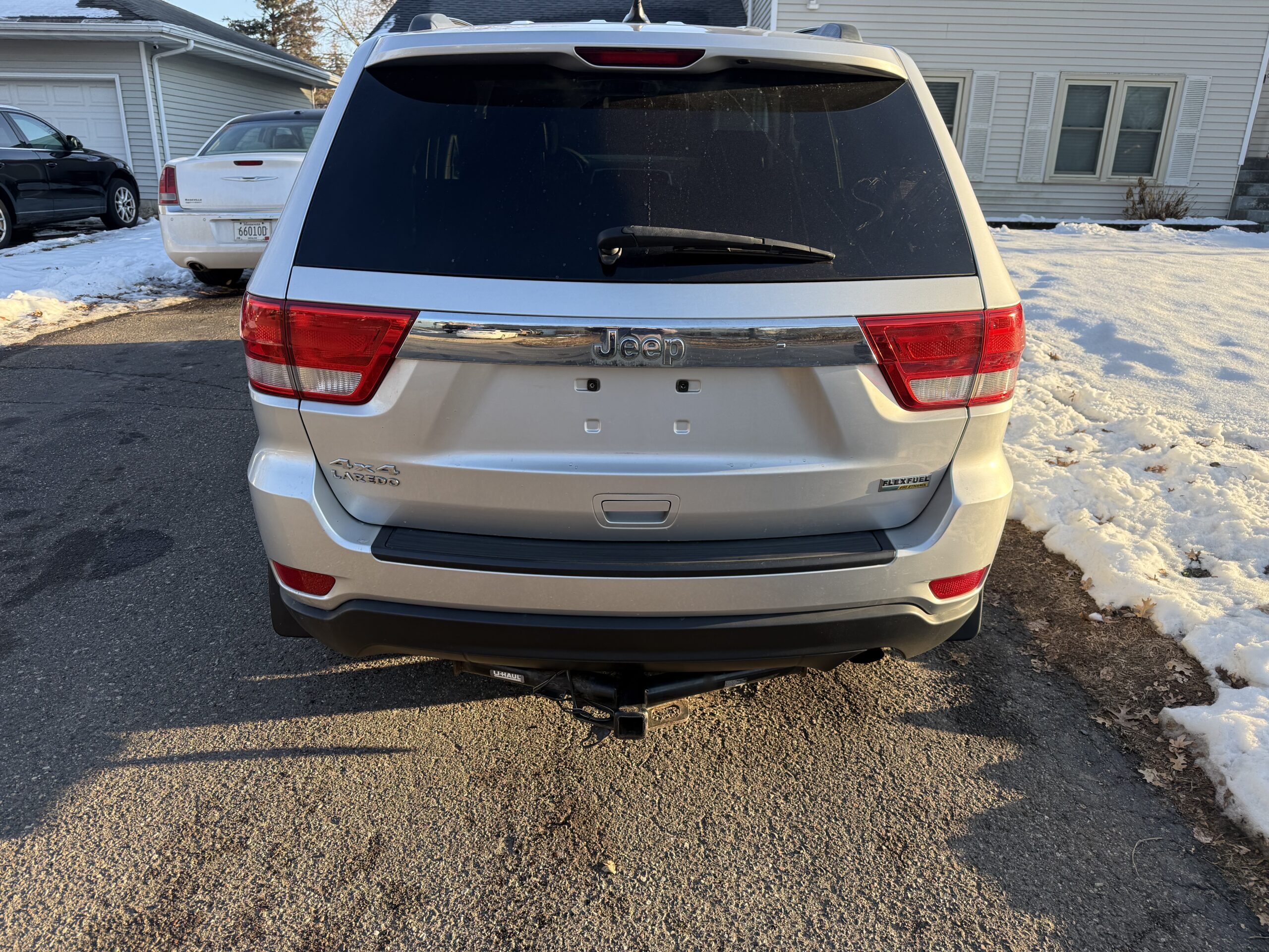 
								2012 Jeep Grand Cherokee full									