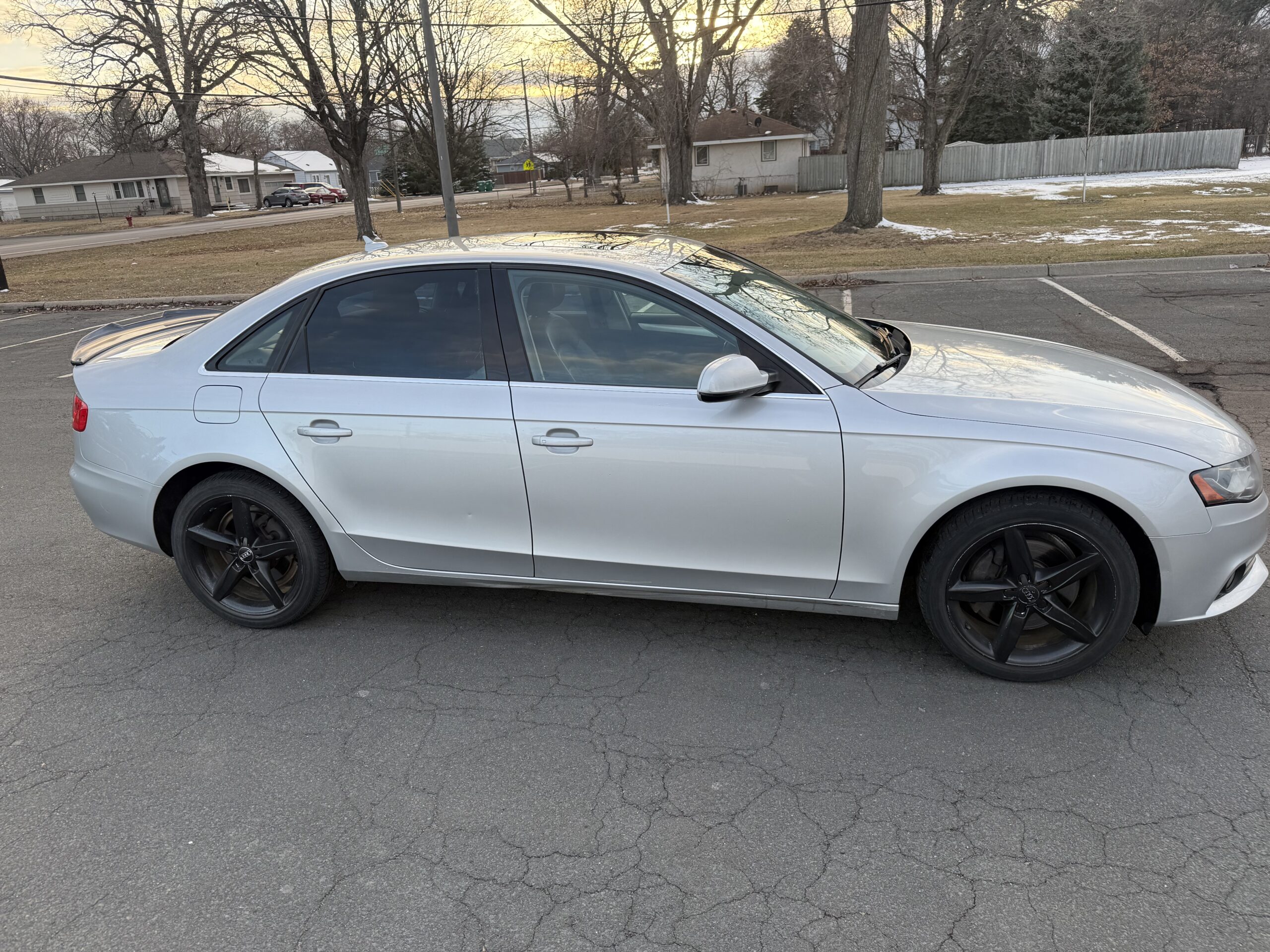 
								2012 Audi A4 full									